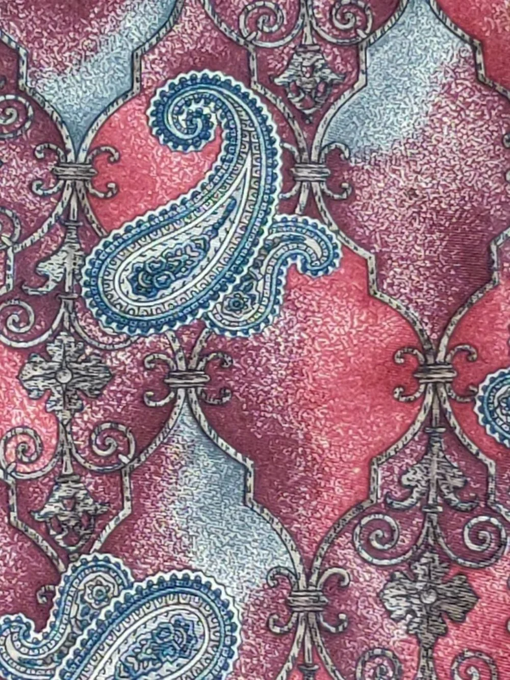 Vintage American Traditions Red Gray Paisley Wide Necktie Retro Preppy USA Tie